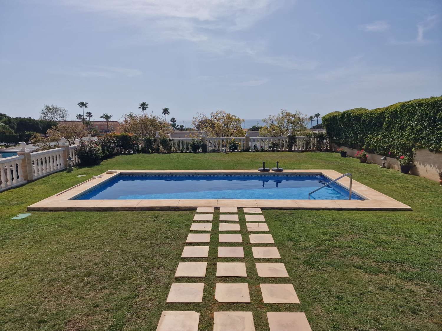 Villa for sale in La Cala de Mijas