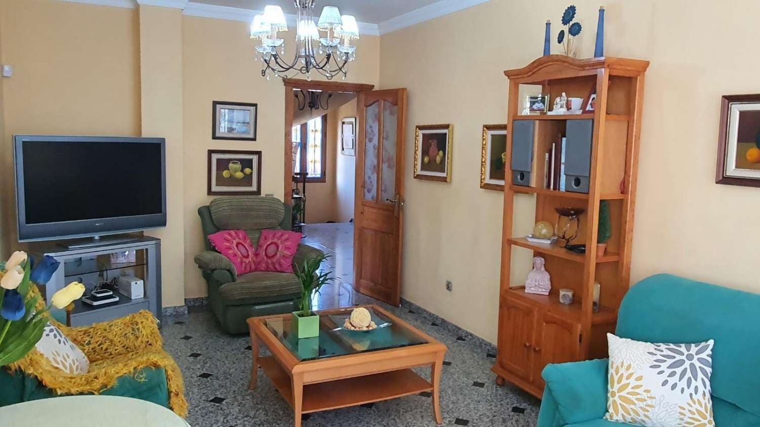 Villa for sale in Estación de Cártama