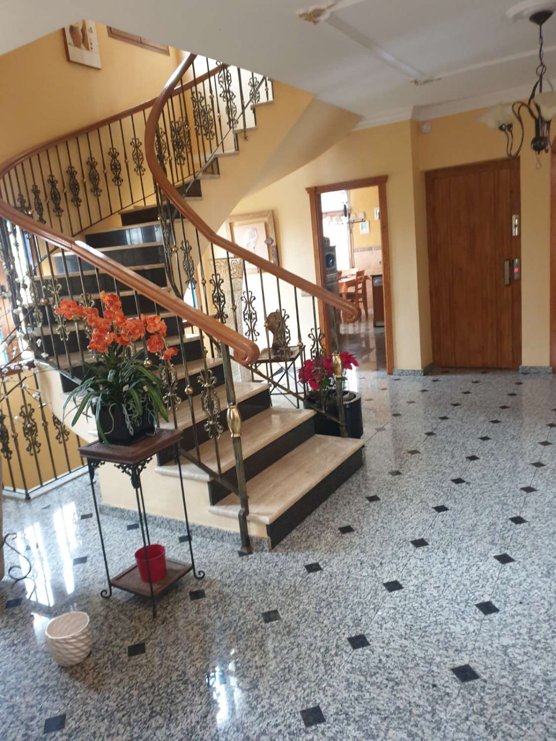 Villa for sale in Estación de Cártama