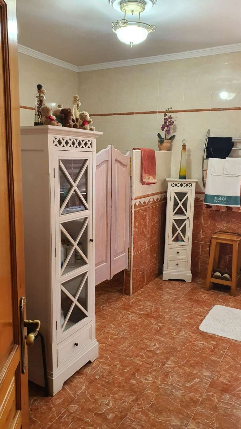 Villa for sale in Estación de Cártama