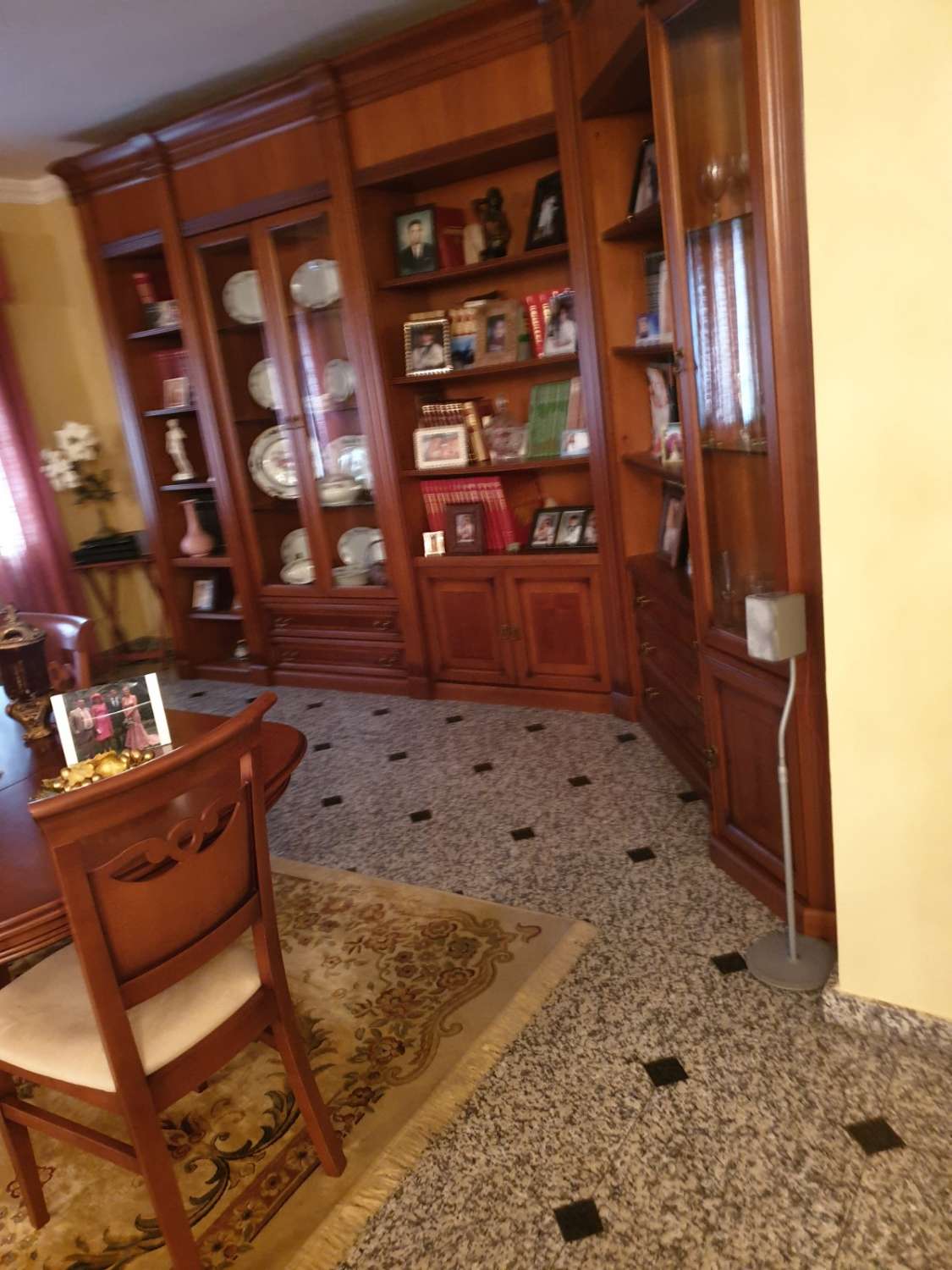 Villa for sale in Estación de Cártama