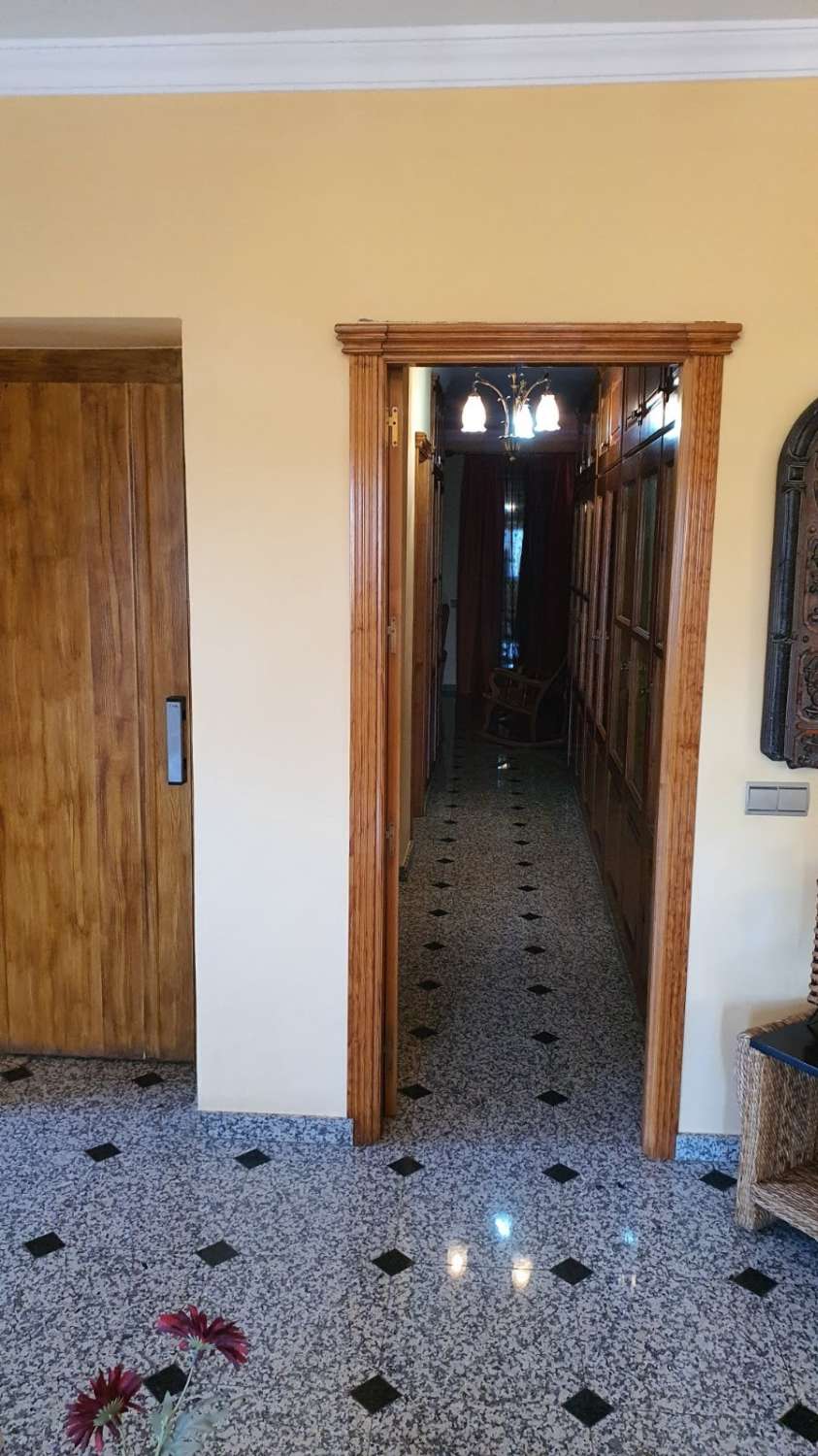 Villa for sale in Estación de Cártama