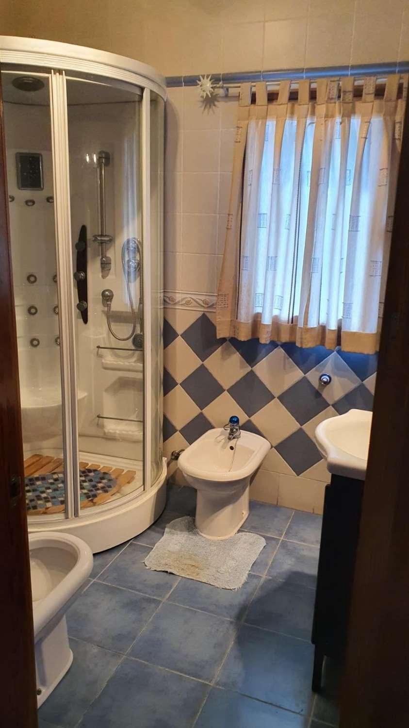 Villa for sale in Estación de Cártama