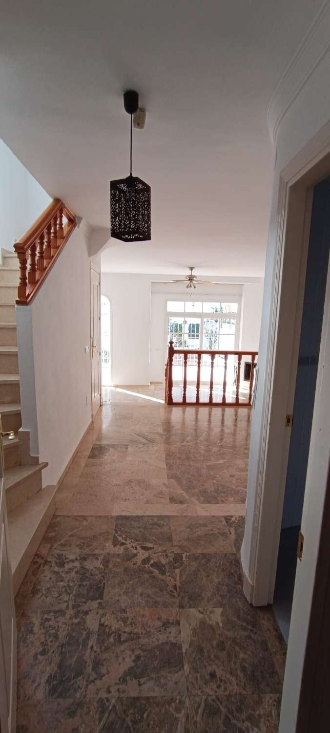 Chalet en alquiler en Alhaurín de la Torre