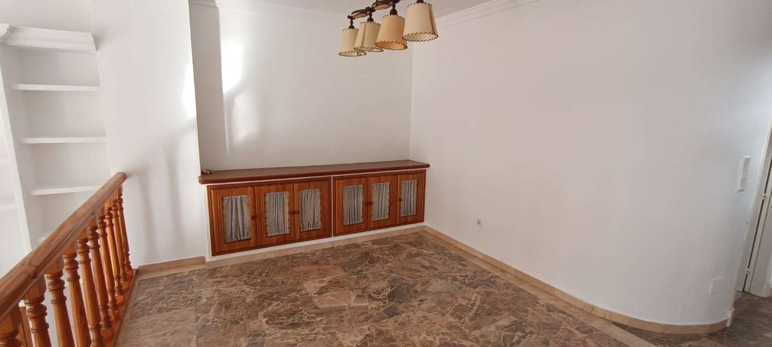 Chalet en alquiler en Alhaurín de la Torre
