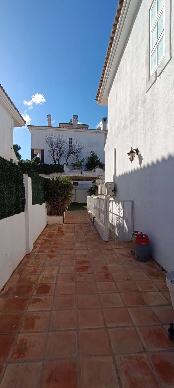 Chalet en alquiler en Alhaurín de la Torre