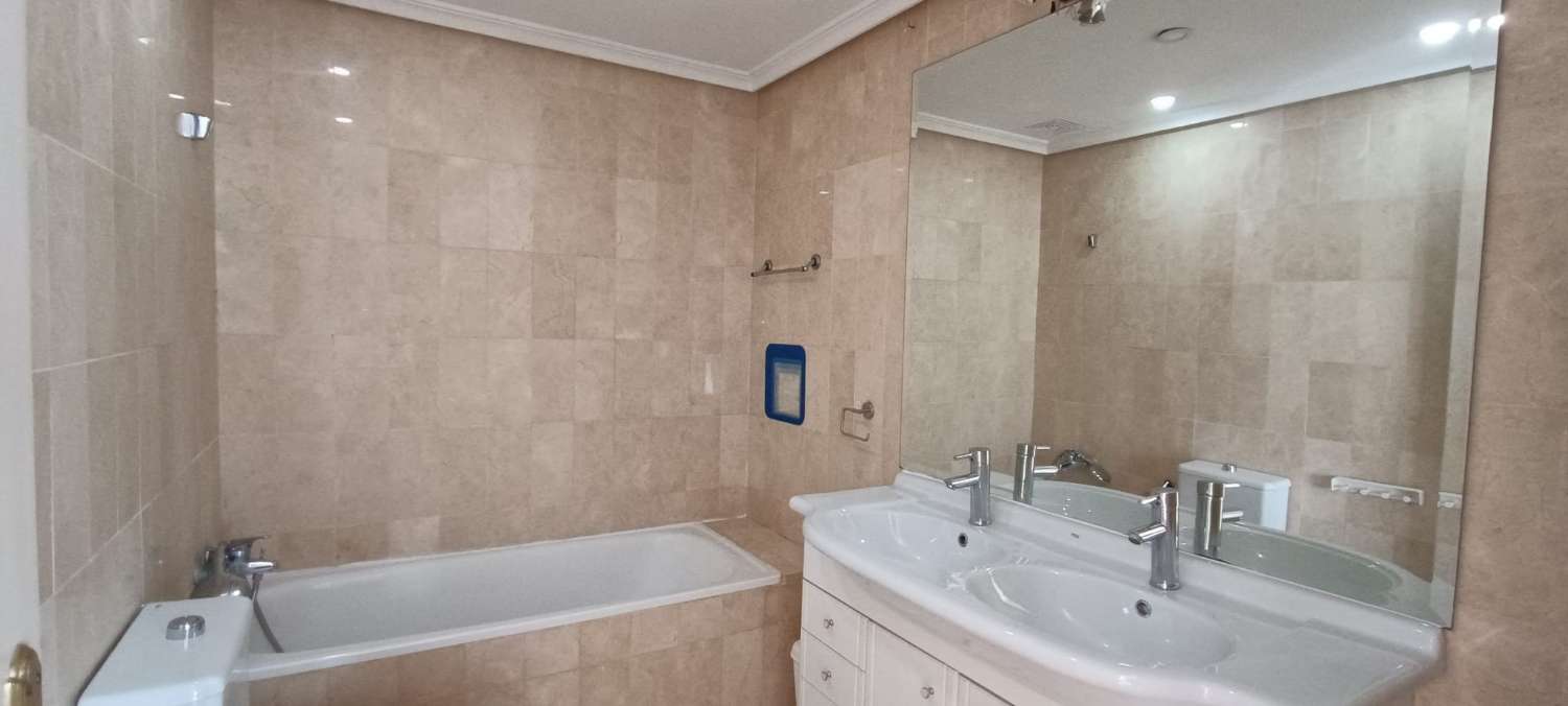 Chalet en alquiler en Alhaurín de la Torre