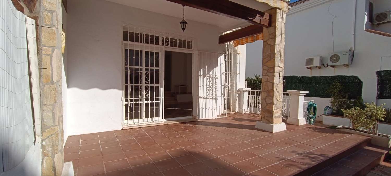 Chalet en alquiler en Alhaurín de la Torre