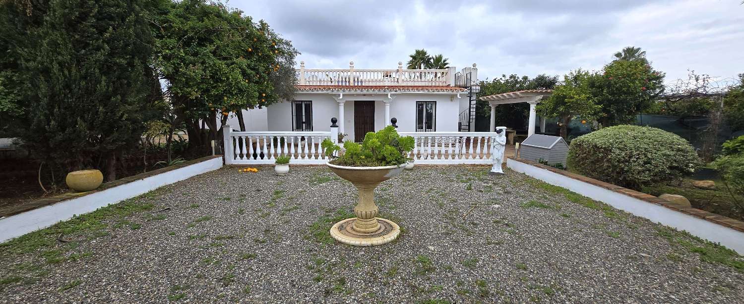 Villa for sale in Alhaurín de la Torre
