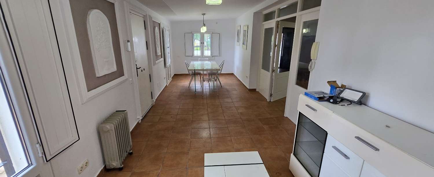 Villa for sale in Alhaurín de la Torre