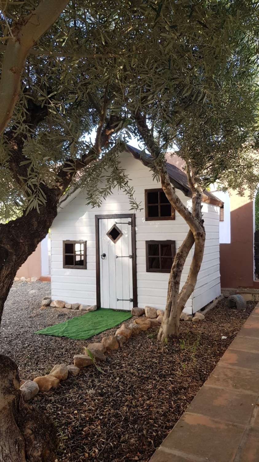 Chalet en venta en Alhaurín de la Torre