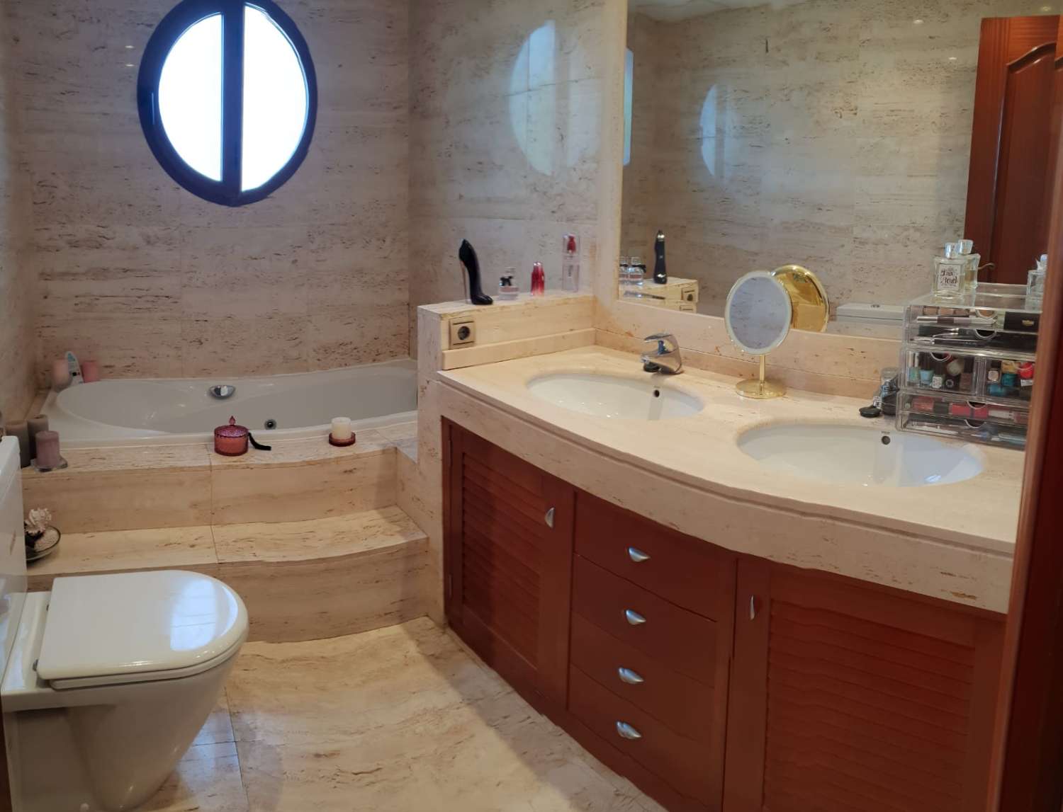 Villa en venta en Alhaurín de la Torre