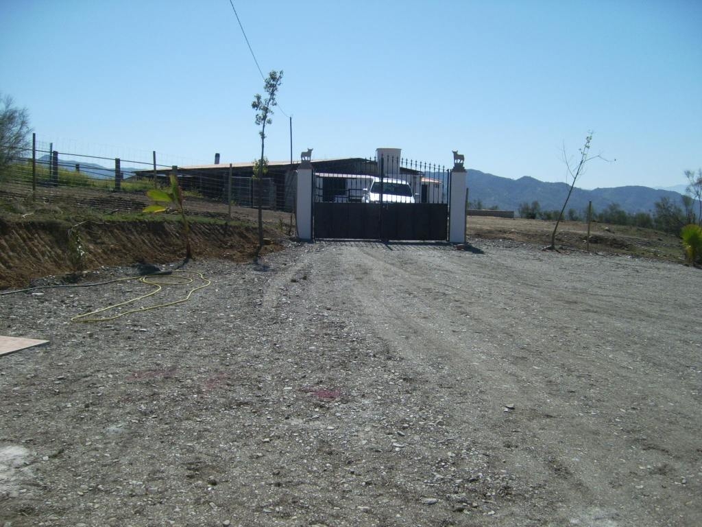 Finca en venta en Álora