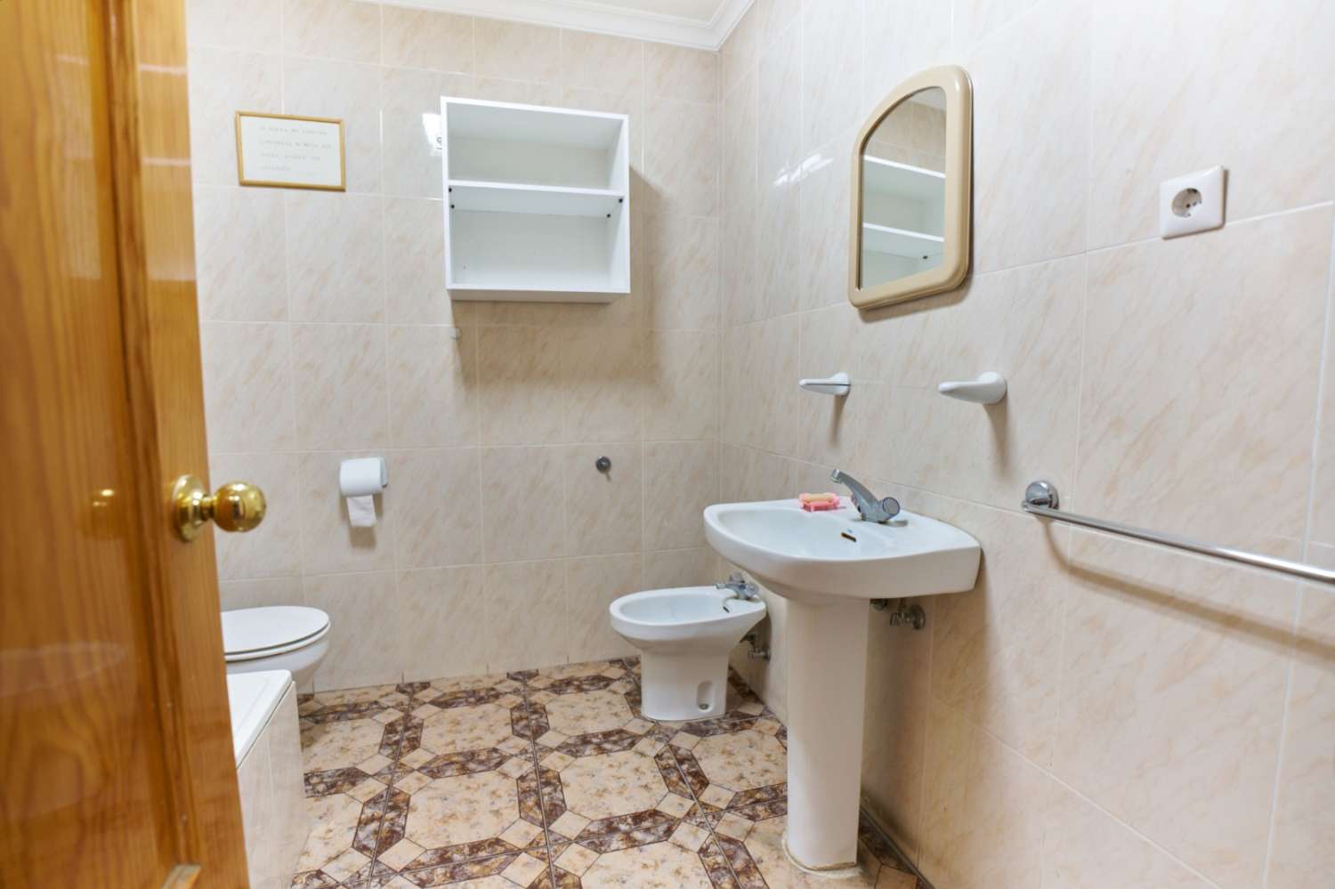 Edificio en venta en Tolox