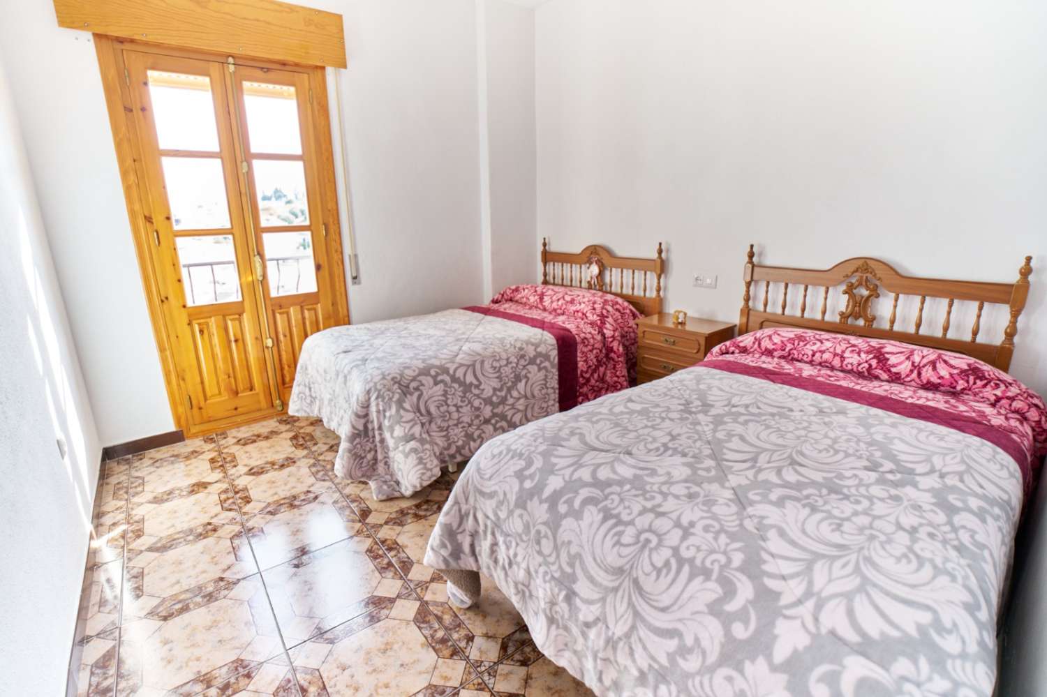 Edificio en venta en Tolox