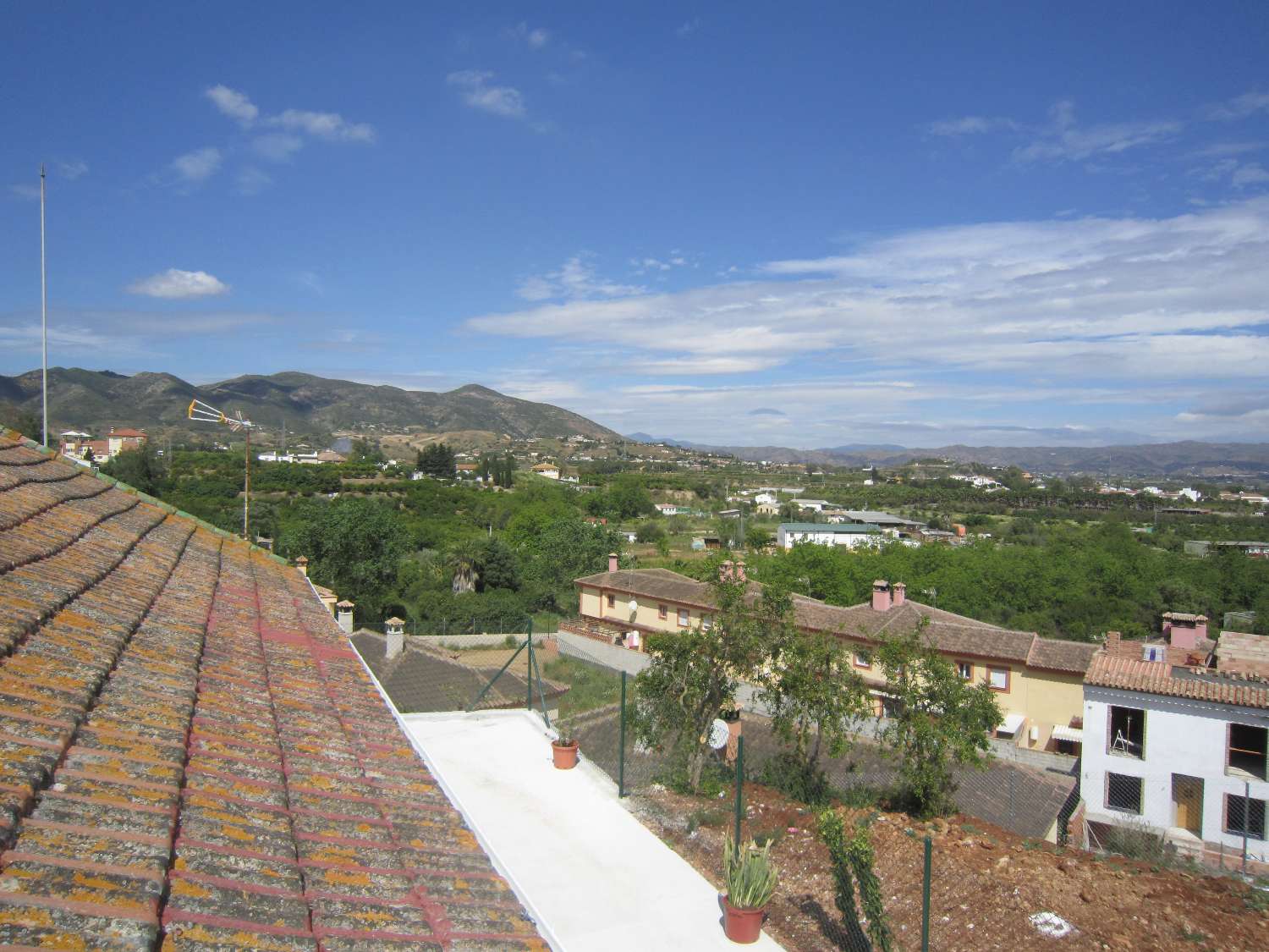 Percelen te koop in Alhaurín de la Torre