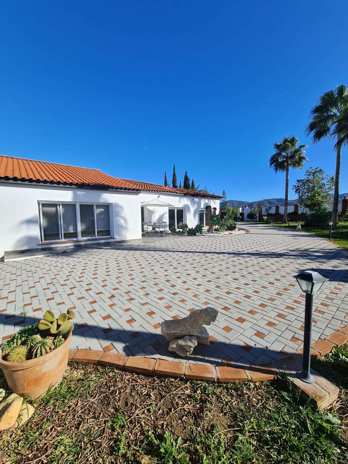Villa en venta en Alhaurín de la Torre