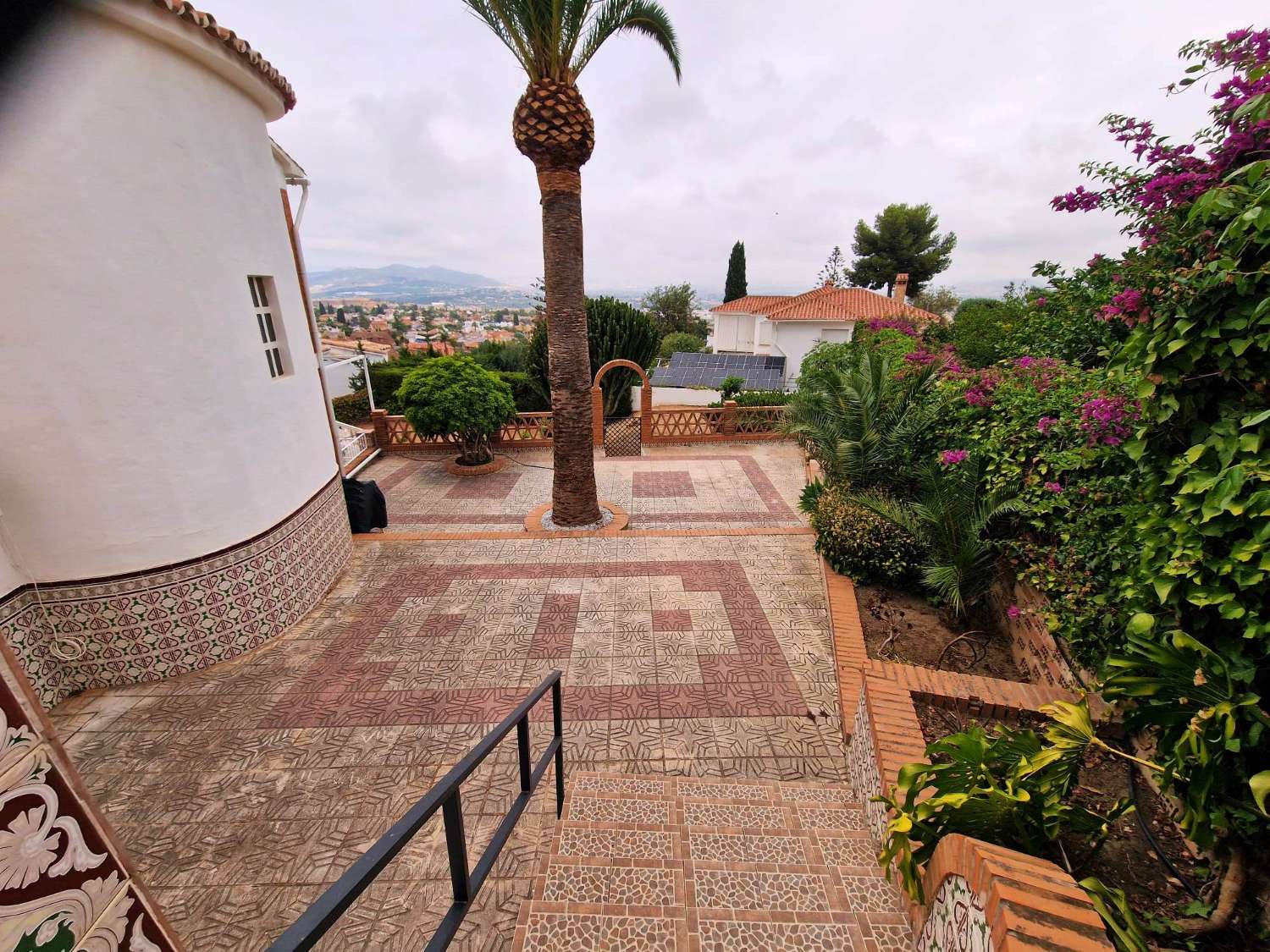 Villa for sale in Alhaurín de la Torre