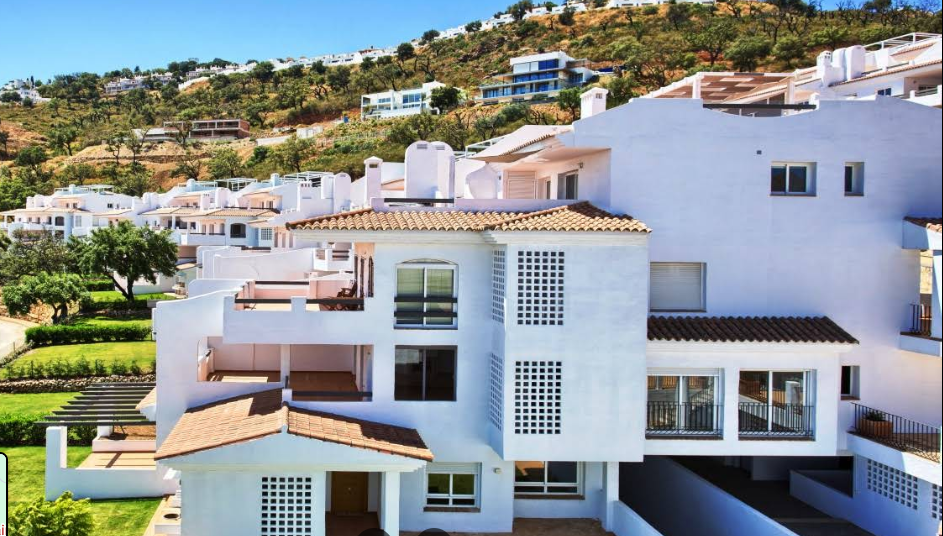 Débarras en vente à Ojén