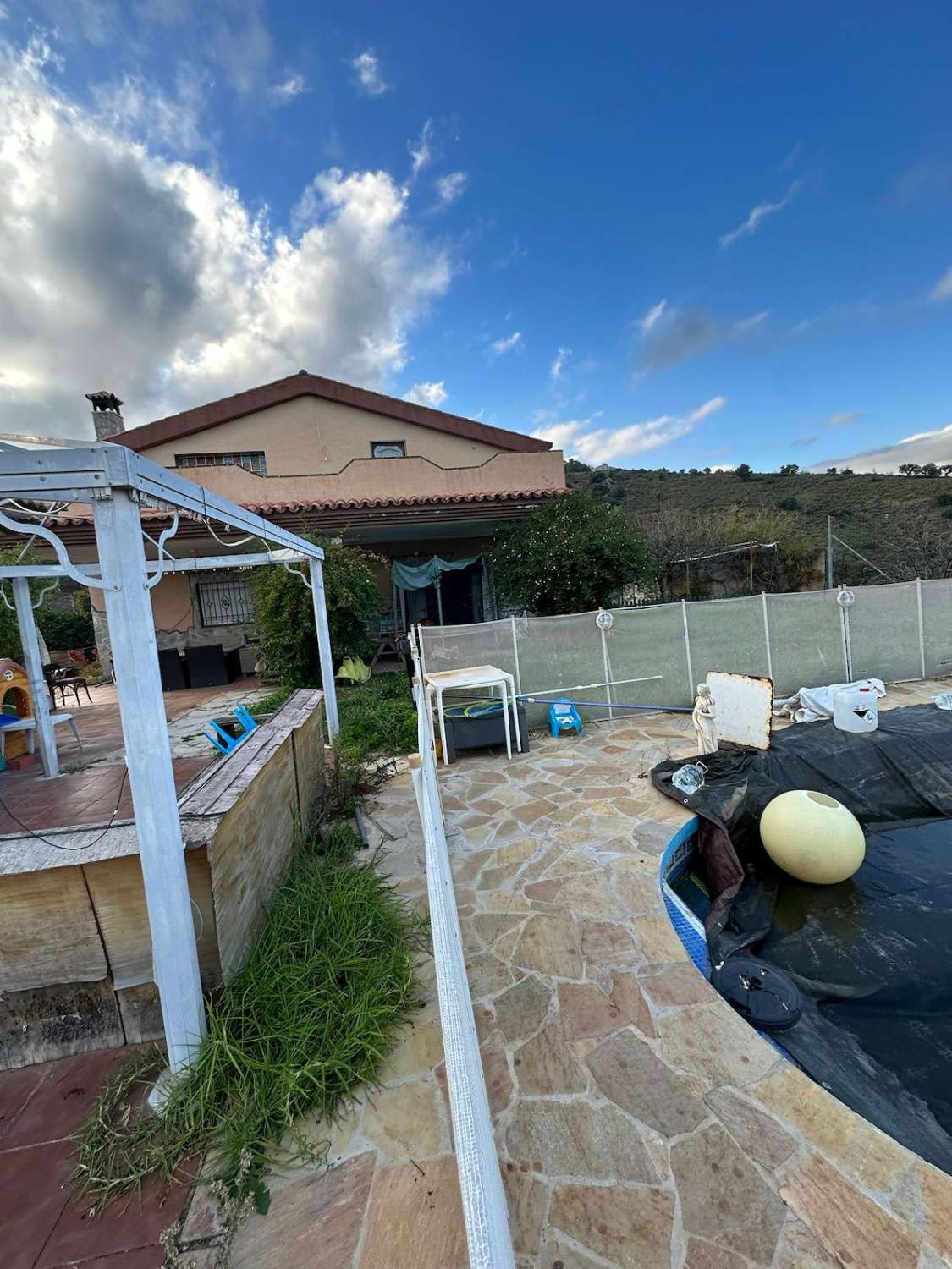 Country Property for sale in Guaro
