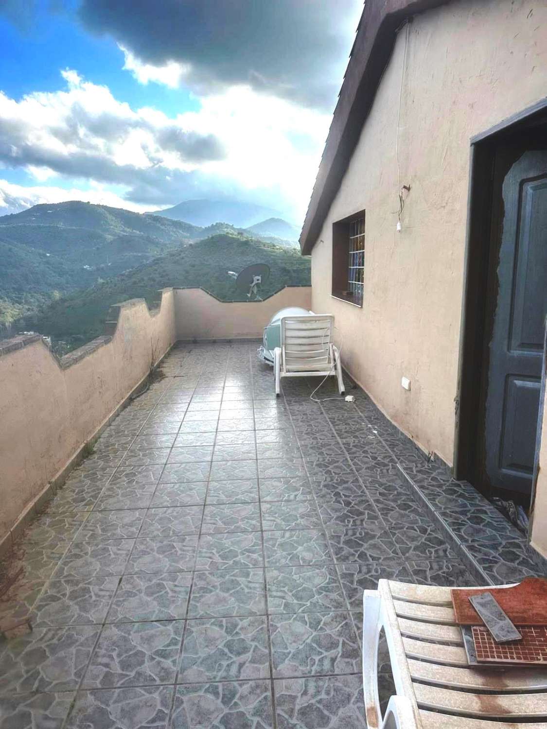 Country Property for sale in Guaro