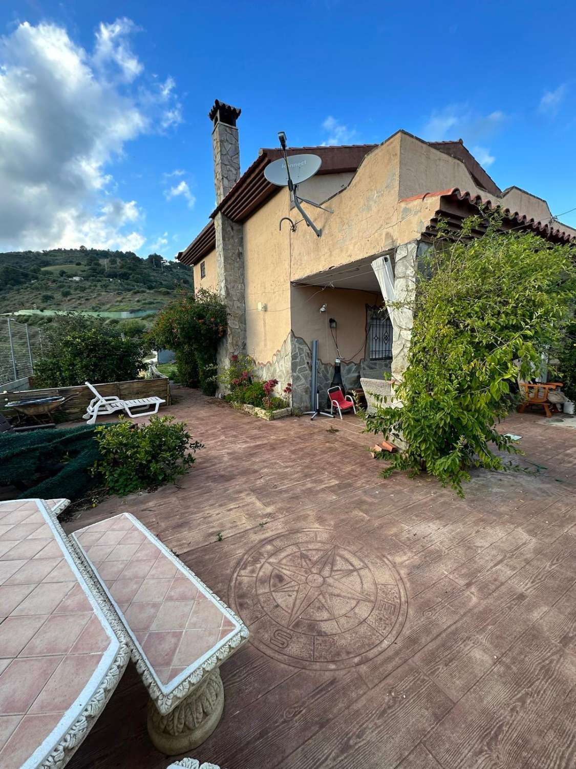 Country Property for sale in Guaro
