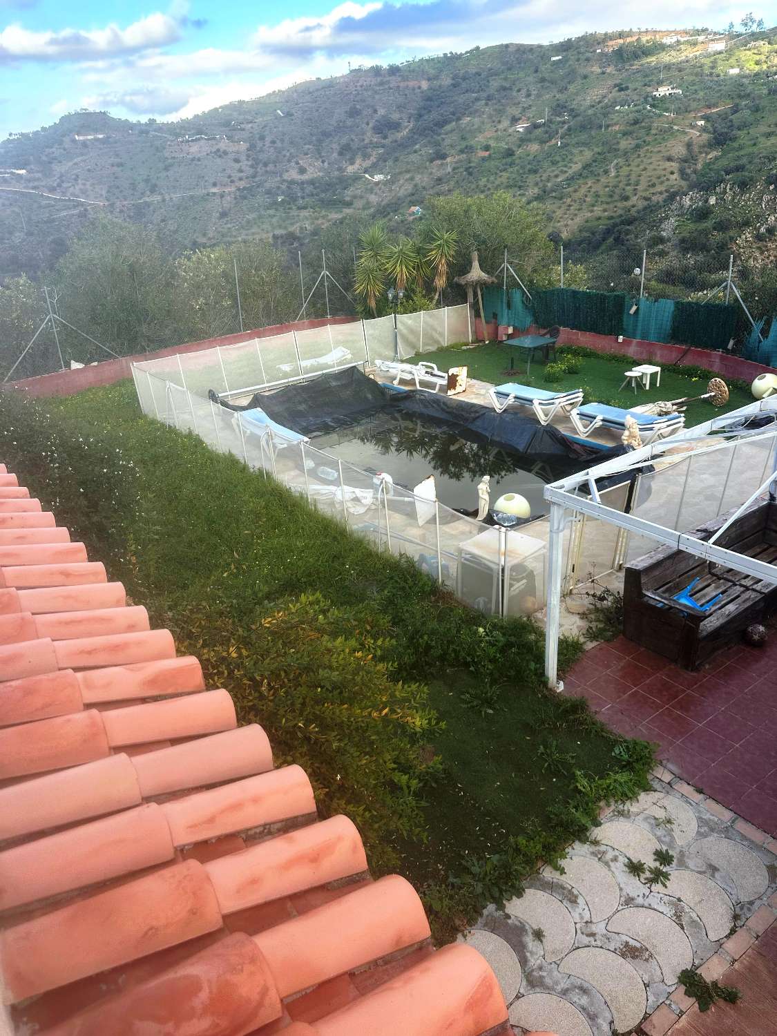 Country Property for sale in Guaro