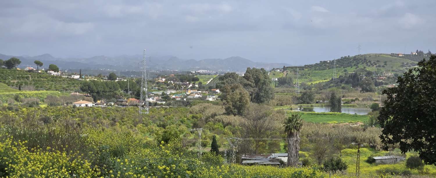 Domain en vente à Alhaurín el Grande