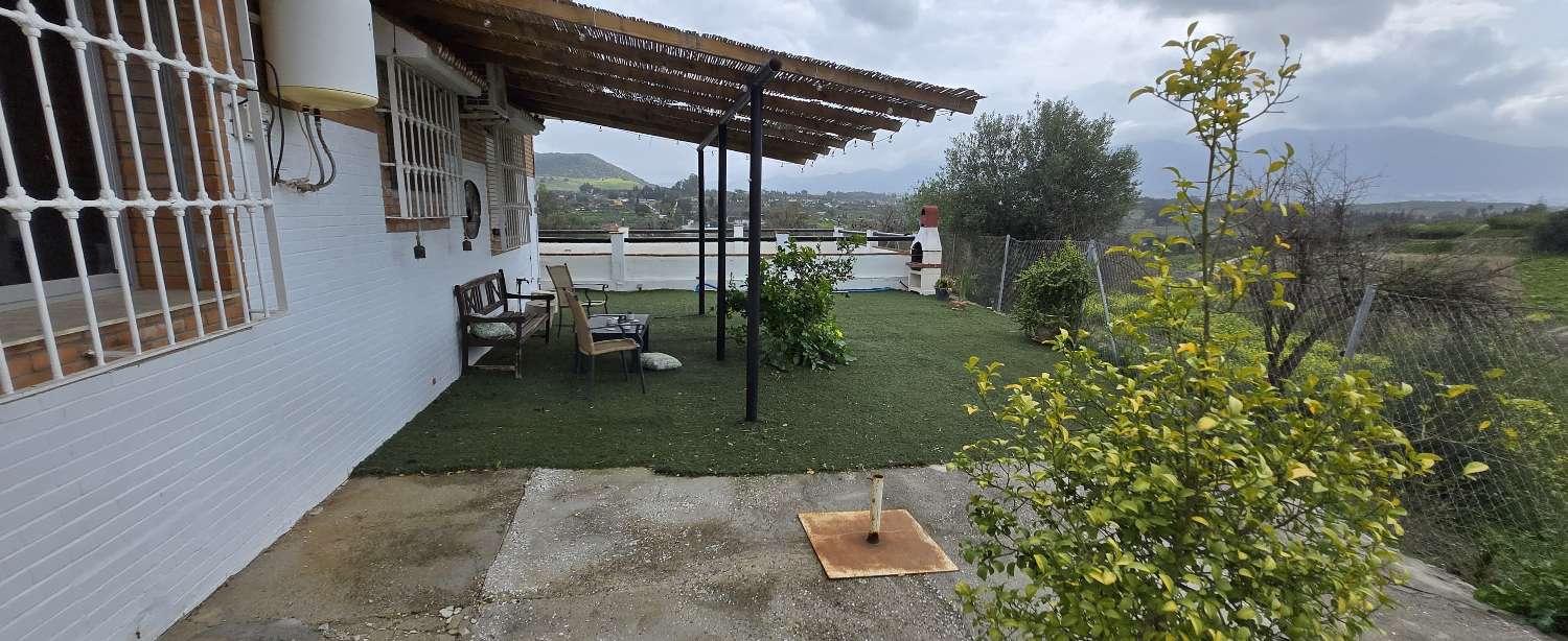 Domain en vente à Alhaurín el Grande