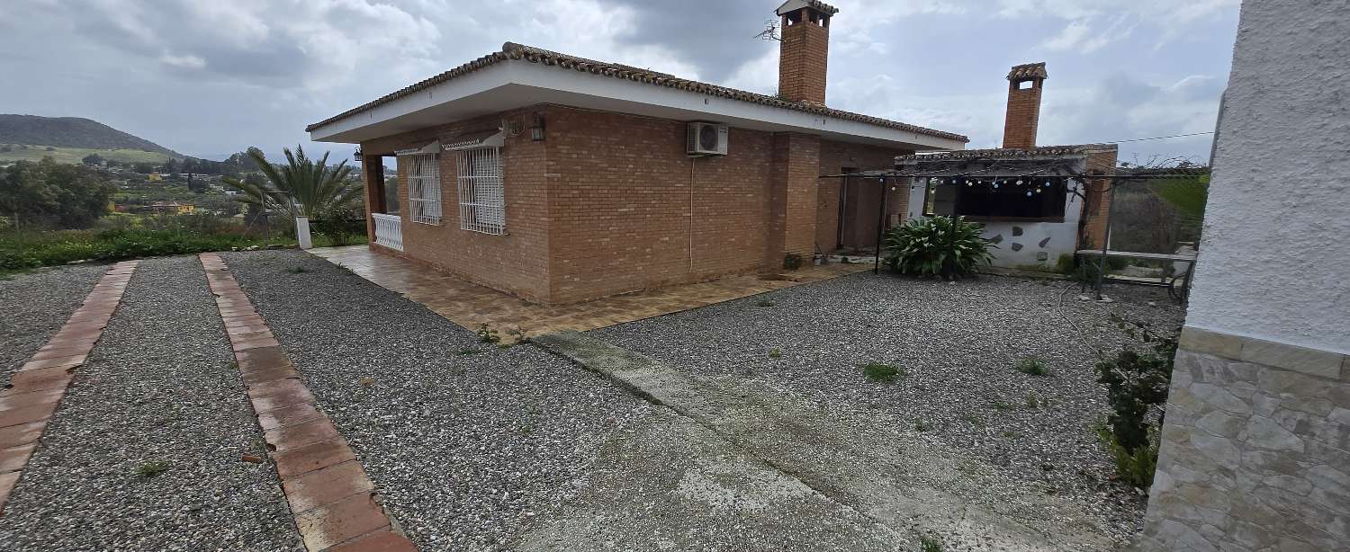 Domain en vente à Alhaurín el Grande