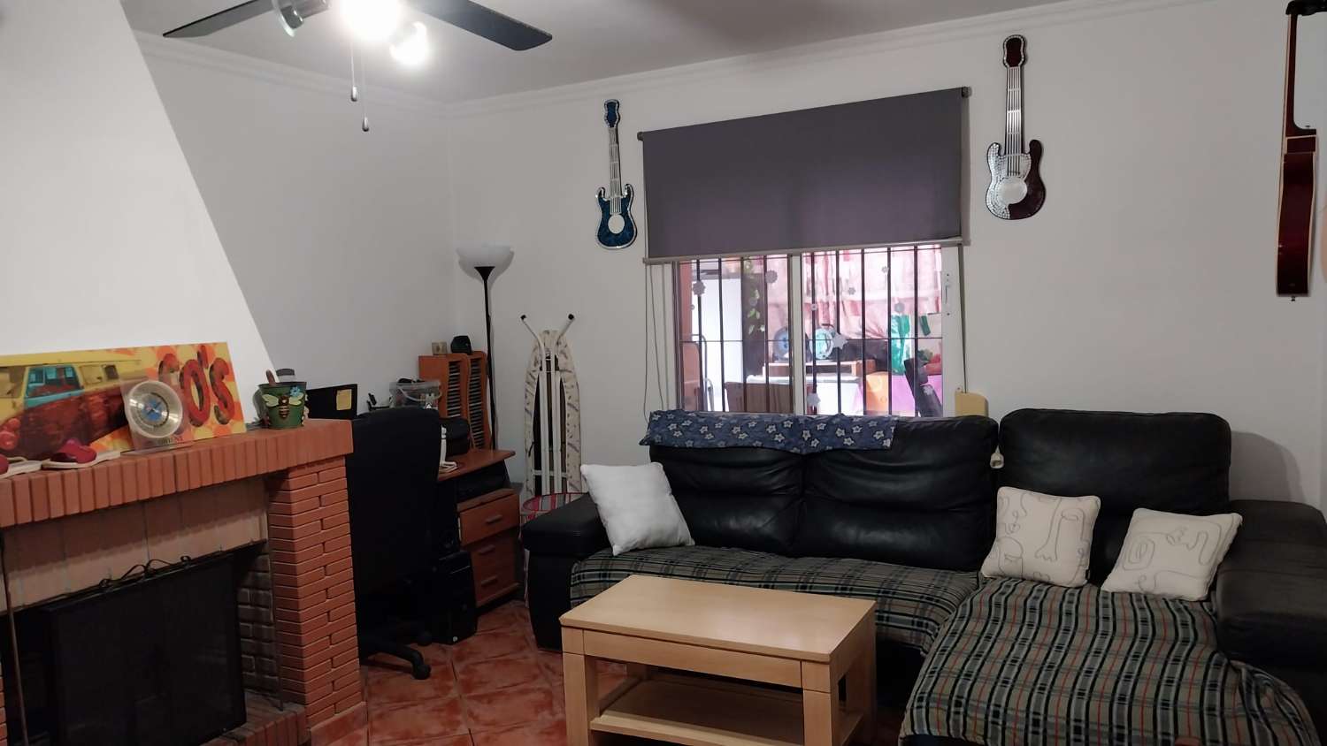 Domain en vente à Alhaurín el Grande