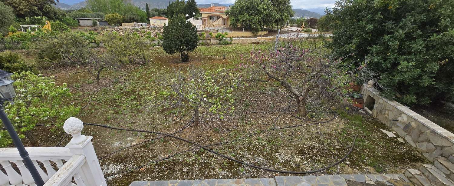 Villa for sale in Alhaurín de la Torre