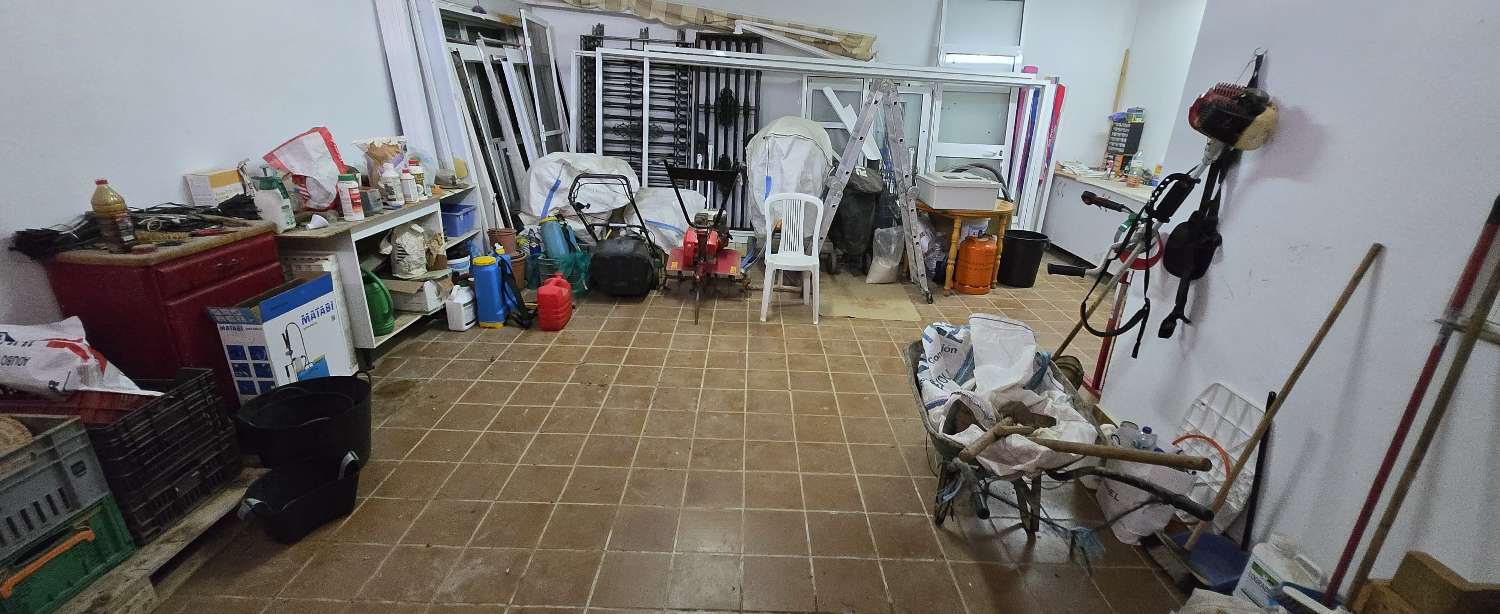 Villa for sale in Alhaurín de la Torre