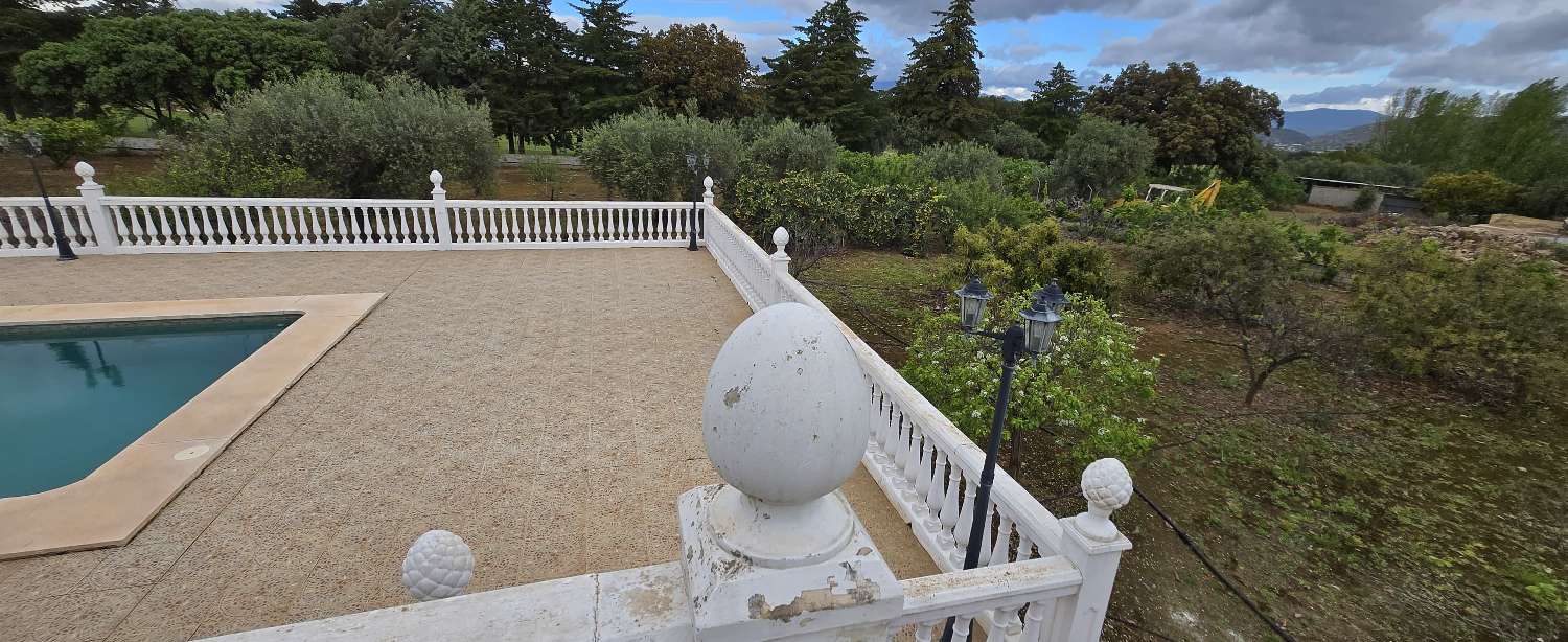 Villa for sale in Alhaurín de la Torre