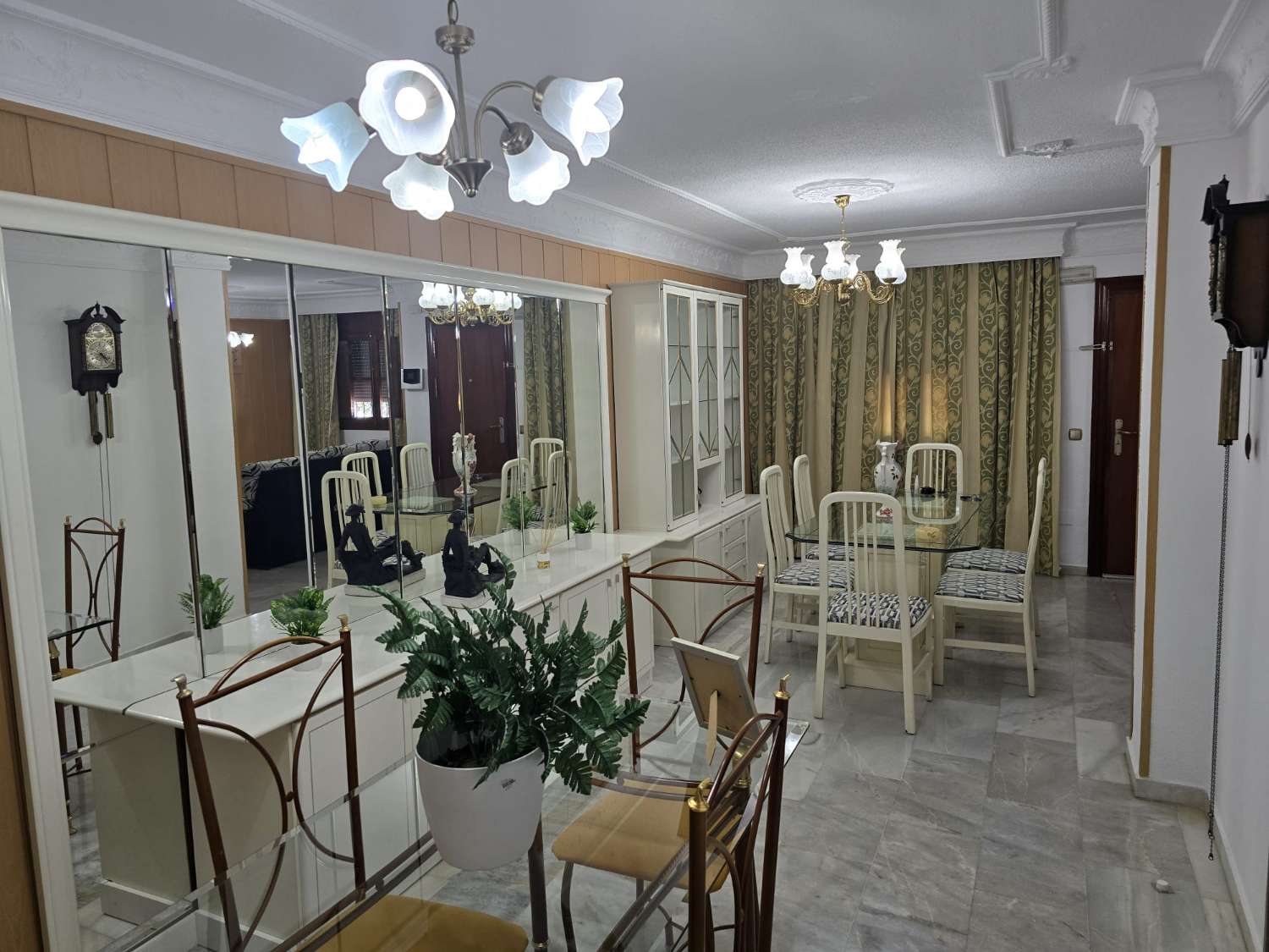 Chalet for rent in Churriana (Málaga)