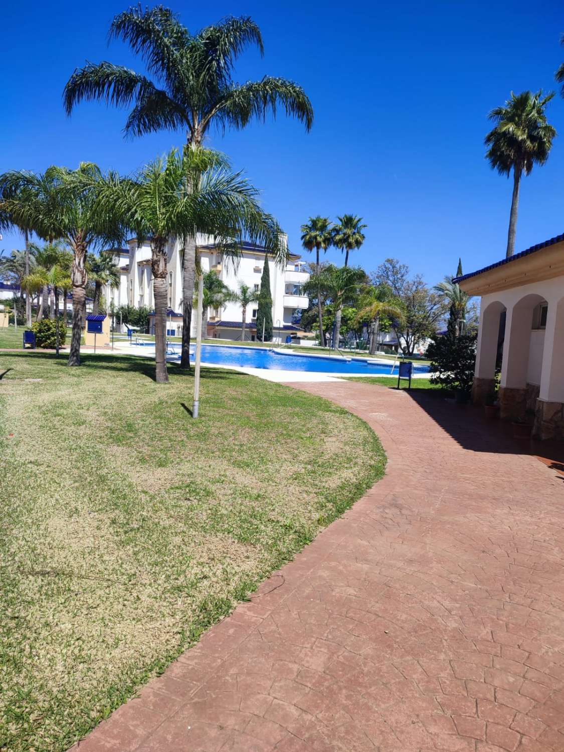 Flat for sale in Finca Monsálvez (Málaga)