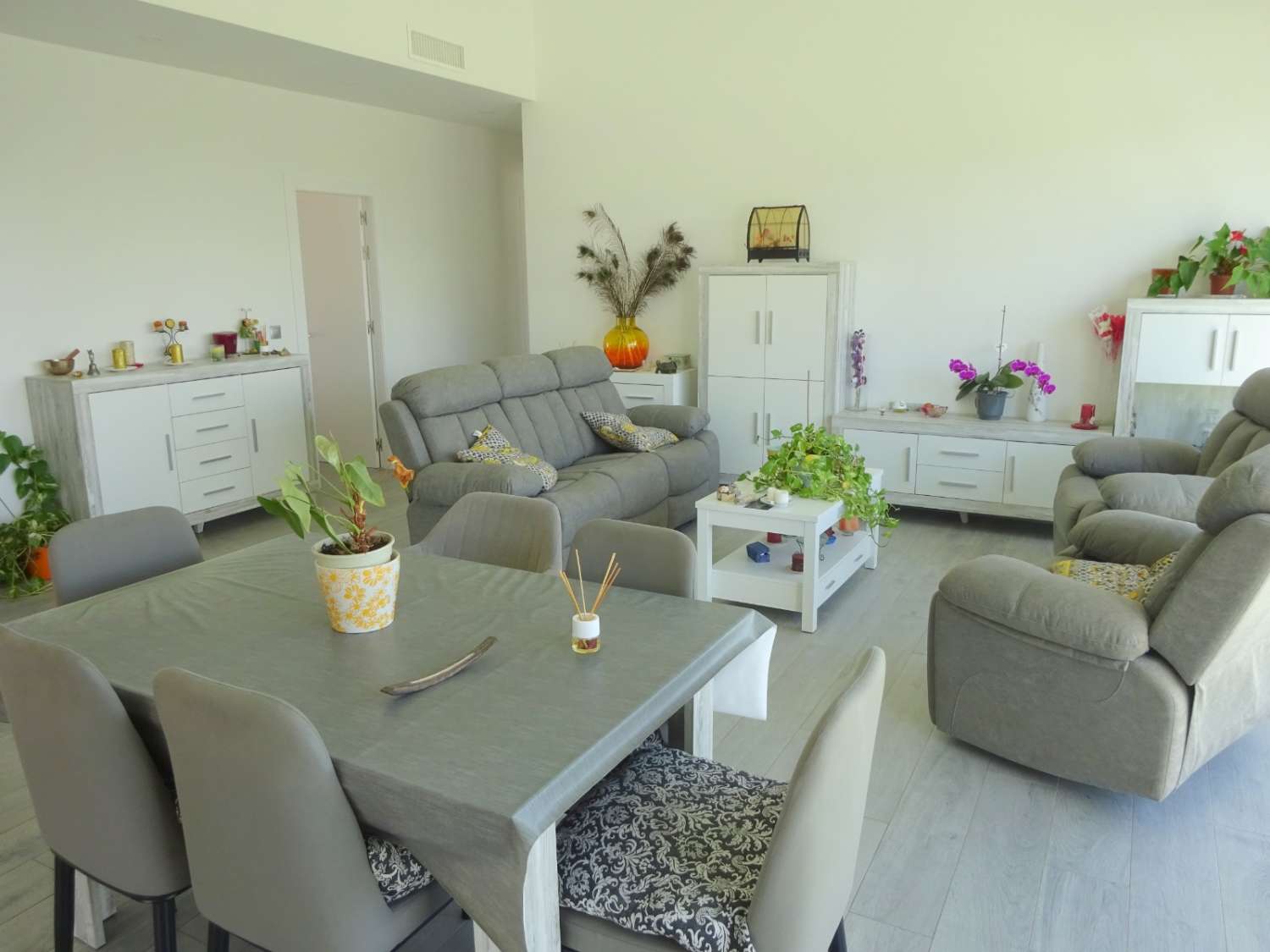 Villa for sale in Alhaurín de la Torre
