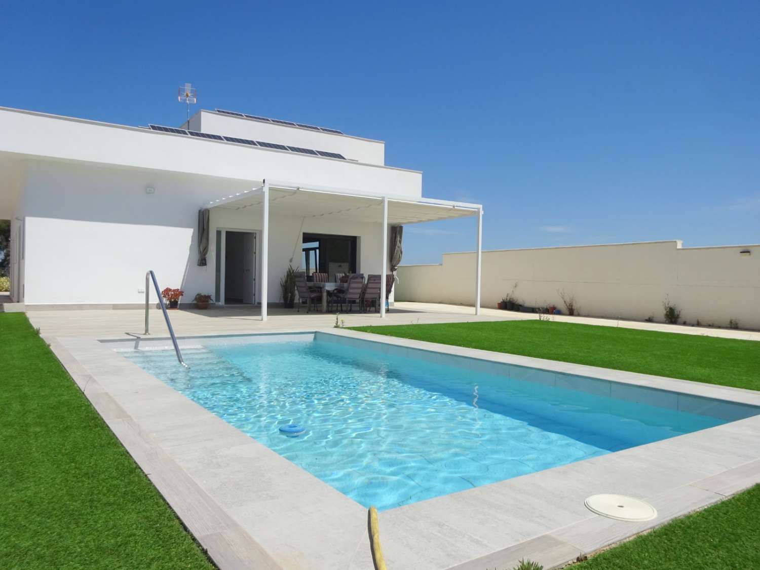 Villa for sale in Alhaurín de la Torre