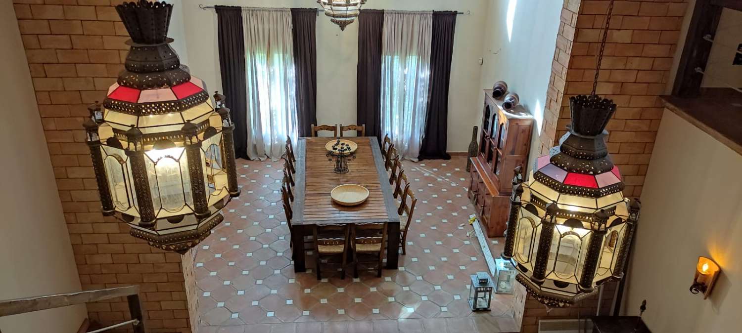 Villa en alquiler en Estación de Cártama