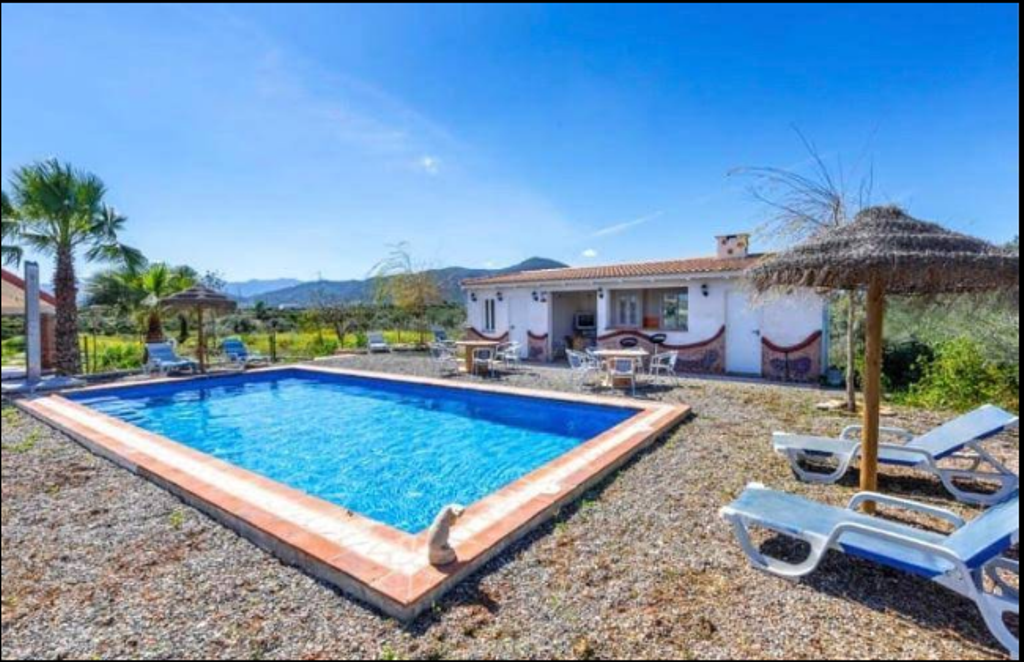Villa en alquiler en Estación de Cártama