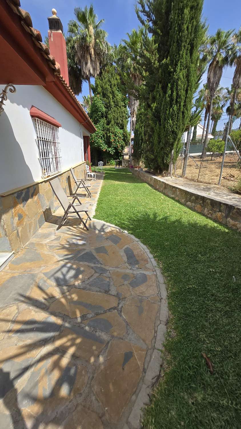 Villa en venta en Alhaurín de la Torre