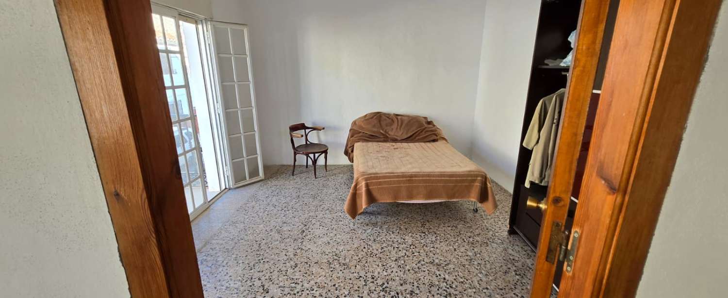 House for sale in Pizarra
