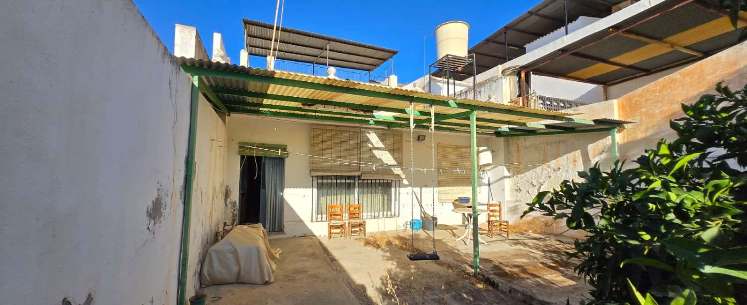 House for sale in Pizarra