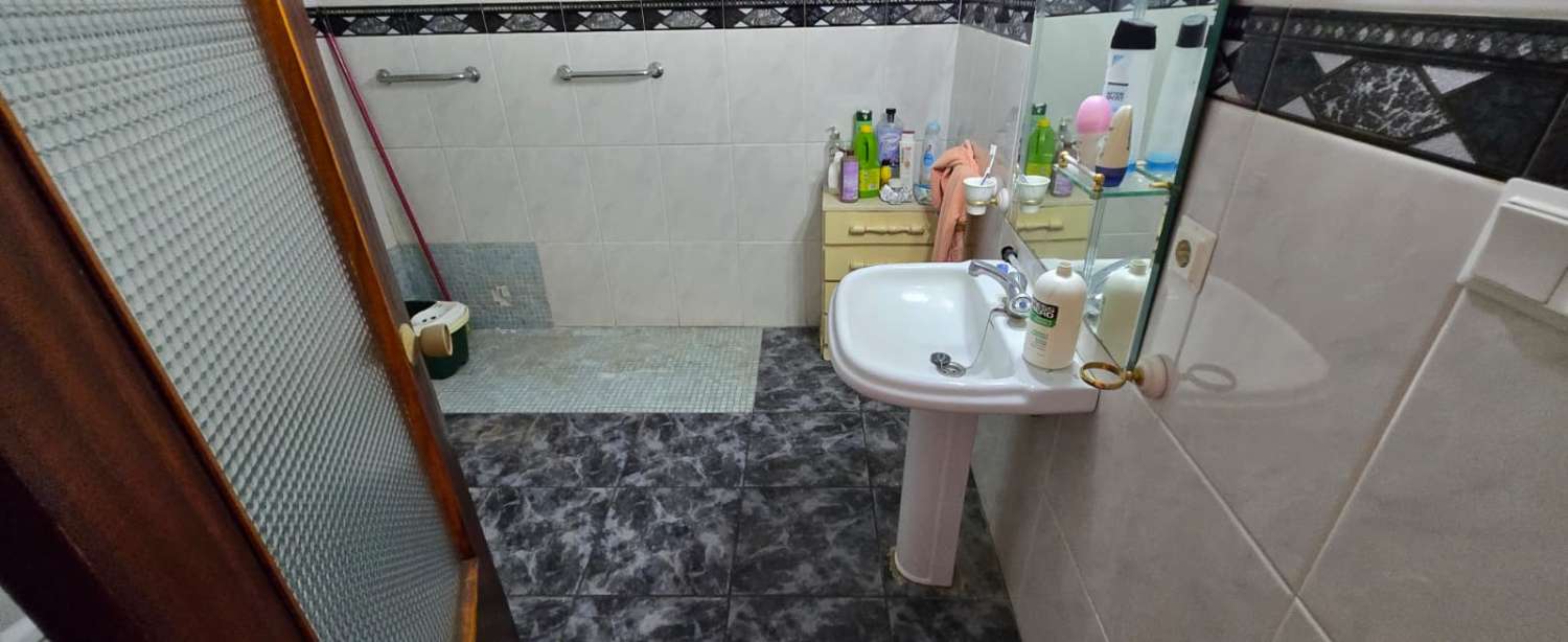 House for sale in Pizarra