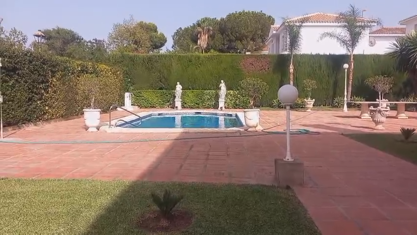 Villa en venta en Alhaurín de la Torre