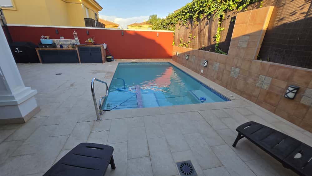 Chalet for sale in Alhaurín de la Torre
