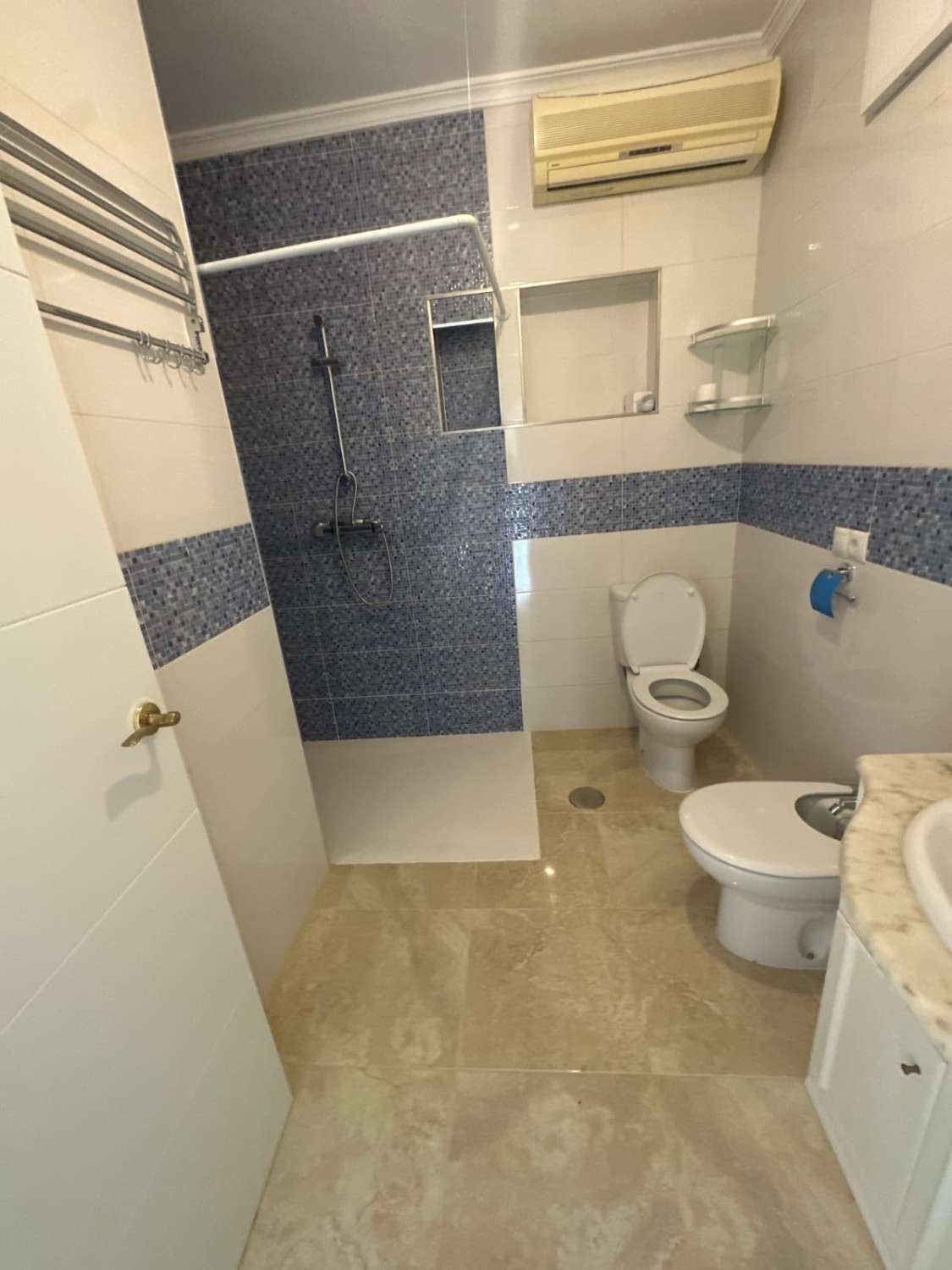 Chalet for sale in Álora