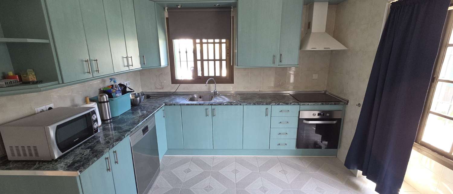 Villa en venta en Coín
