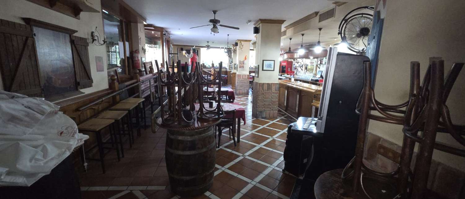 Restaurante en traspaso en Alhaurín de la Torre