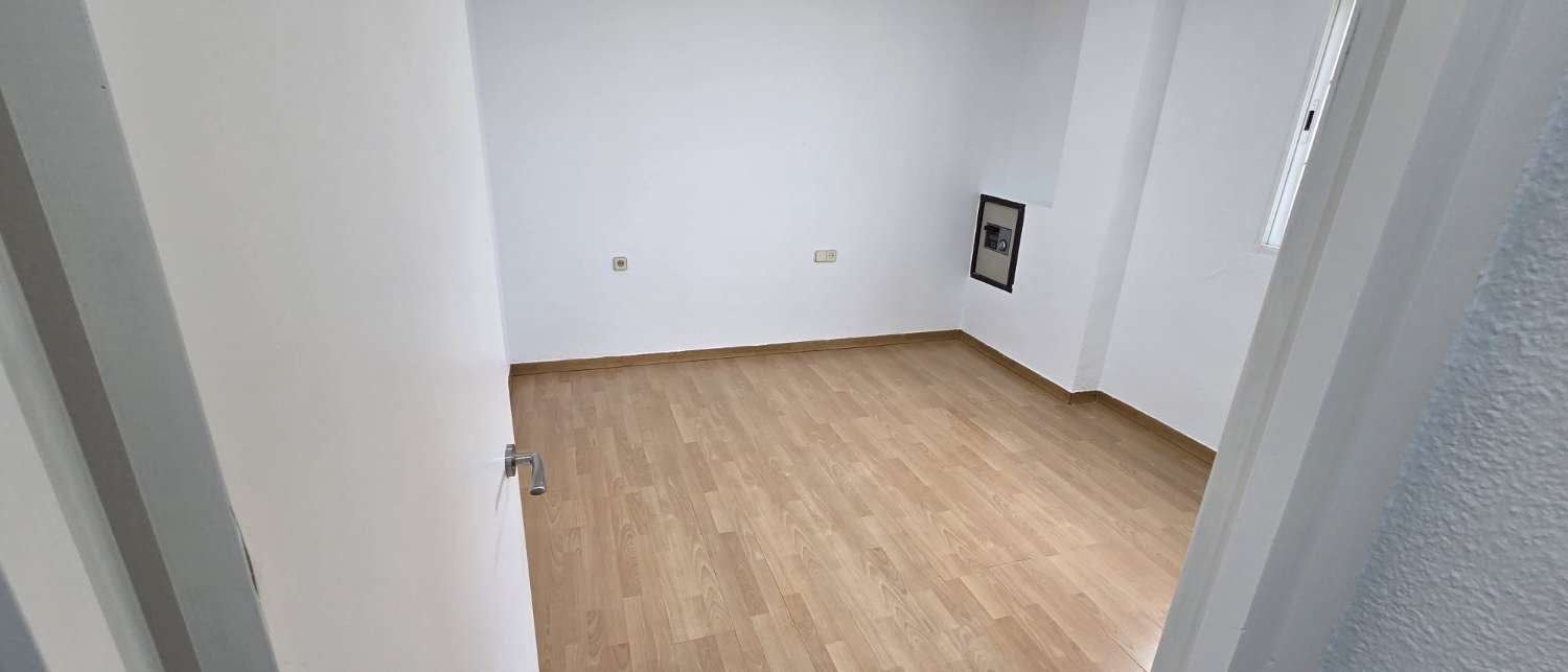 Ático en alquiler en Avenida de Andalucía (Málaga)